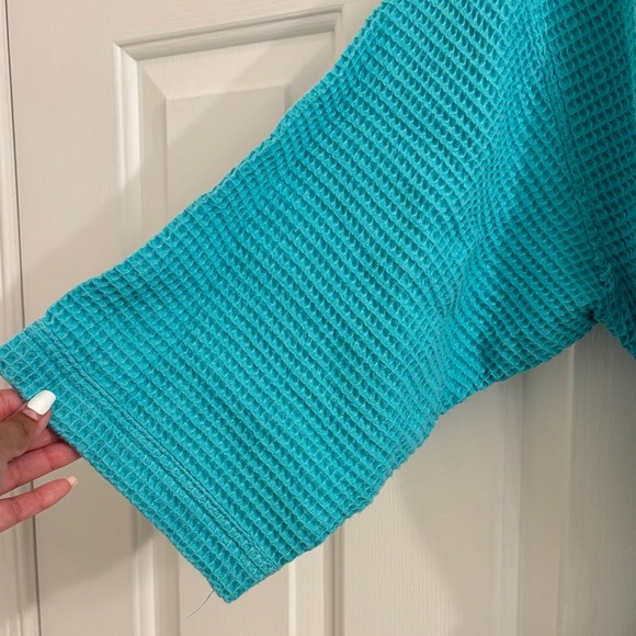 Turquoise Waffle Knit Robe - Picture 3 of 9